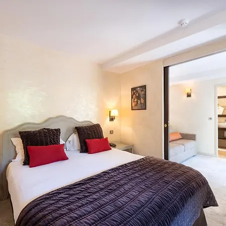 De La Fossette Hotell