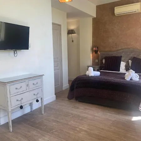 De La Fossette 4*