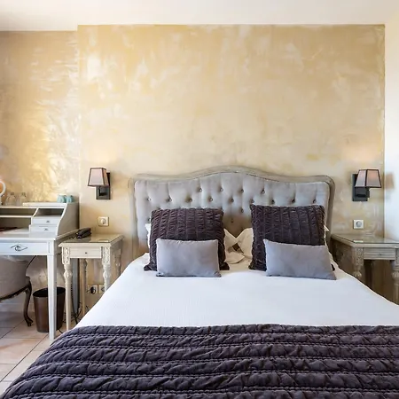 Hotel De La Fossette 4*