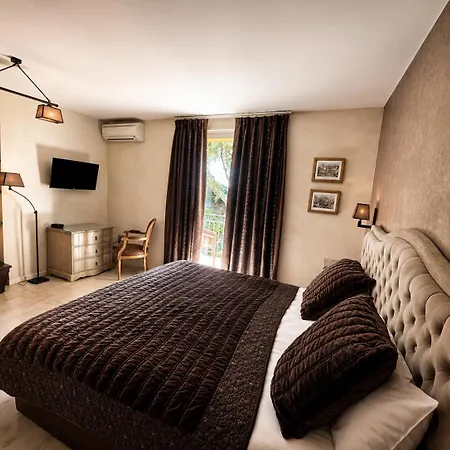 Hotel De La Fossette 4*