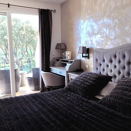 Hotell De La Fossette Le Lavandou