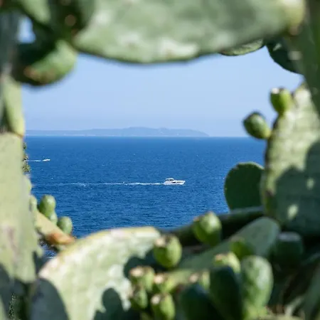 De La Fossette Hotel