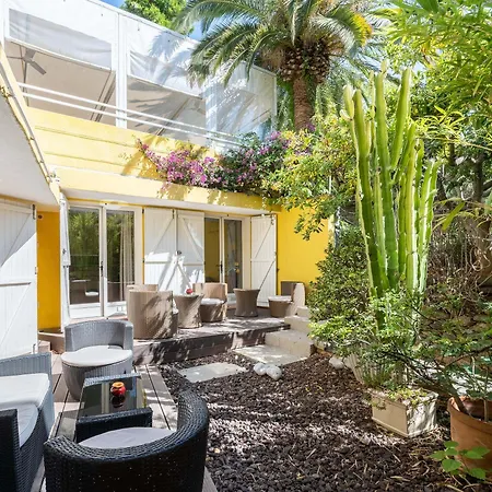 De La Fossette Hotel