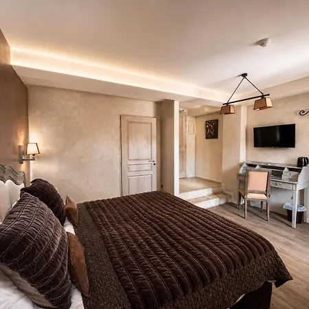 De La Fossette 4*