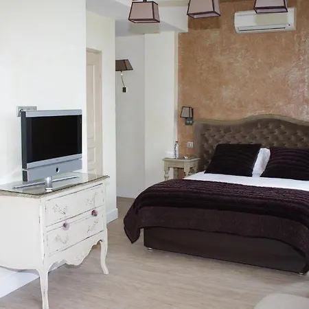 Hotel De La Fossette 4*