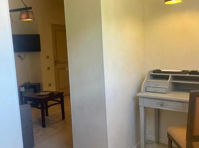 Hotel De La Fossette Le Lavandou