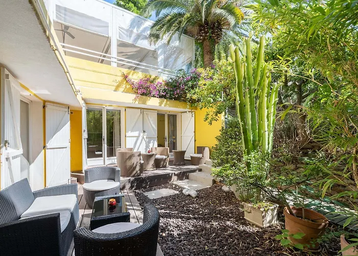 De La Fossette Hotel