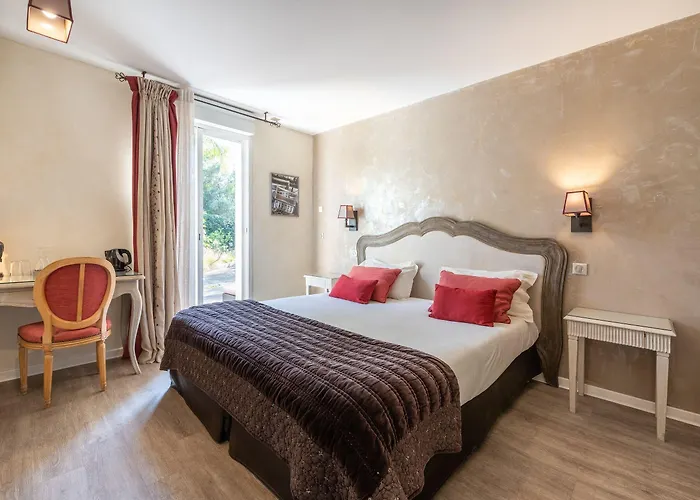 De La Fossette Le Lavandou