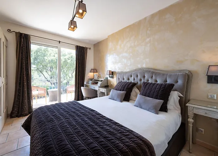 De La Fossette Hotel