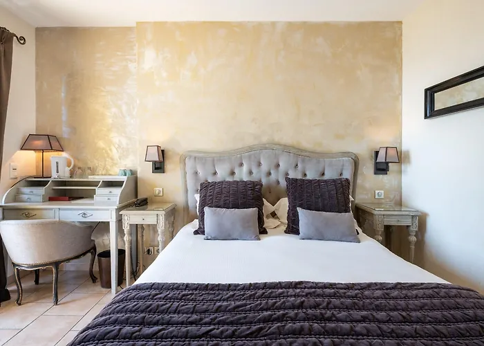 Hotel De La Fossette 4*