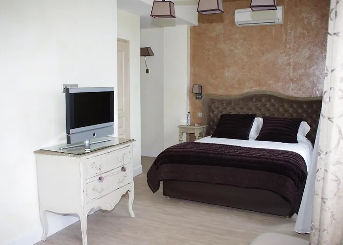 Hotel De La Fossette 4*