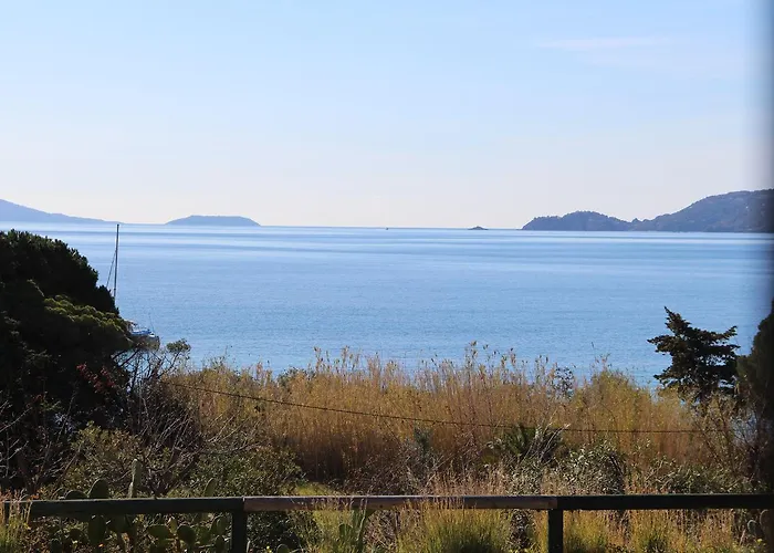 Hotel De La Fossette Le Lavandou